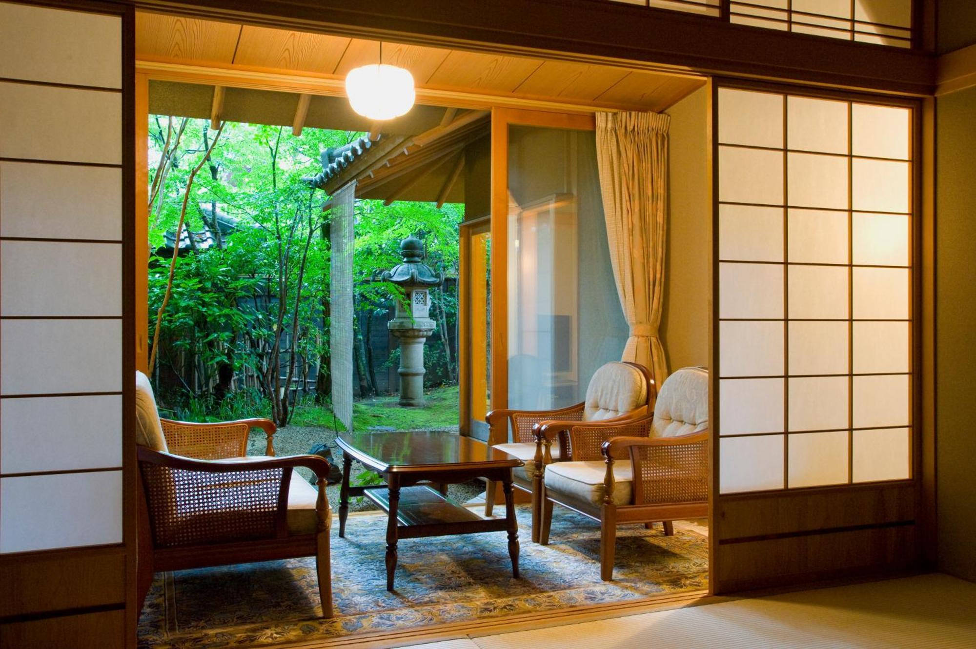Ryotei Tanokura Hotell Yufu Eksteriør bilde